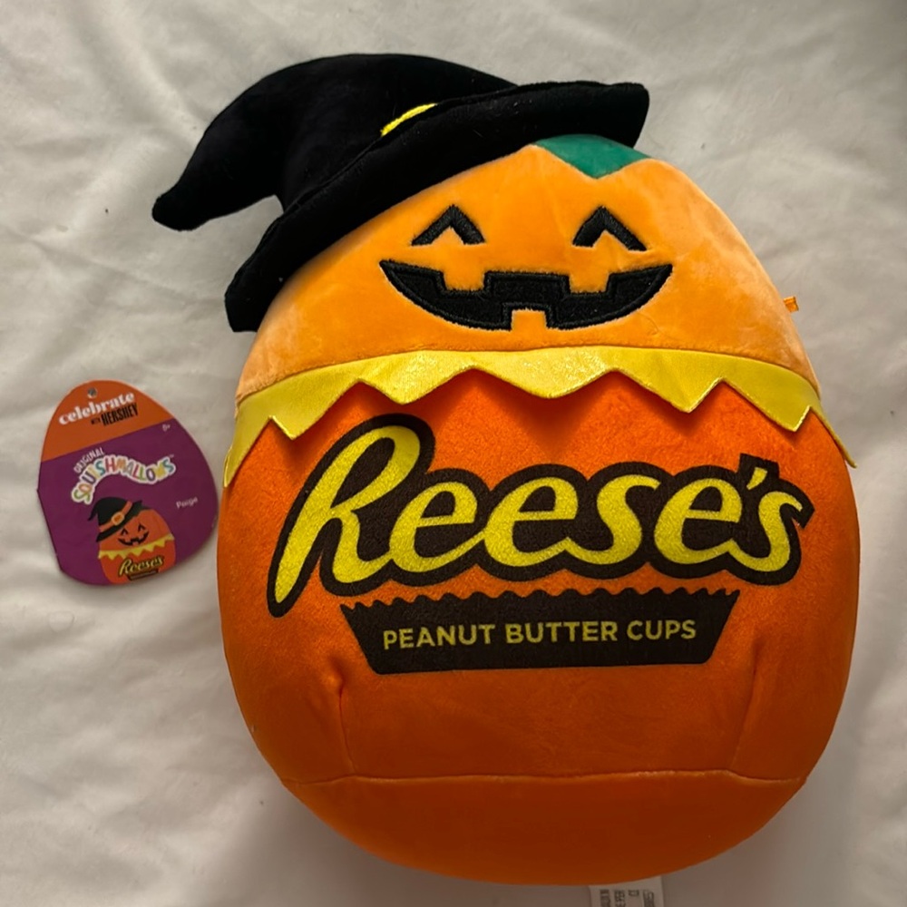 Halloween Pumpkin Reese’s Squishmallow
